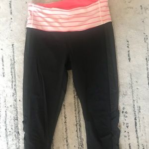 LULULEMON- High waisted mesh sides!  Reversible!